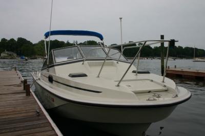 Boston Whaler - 1987 Revenge 25' WT