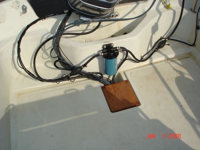 WhalerCentral - Boston Whaler Boat Information and Photos ... bow stern boat diagram 